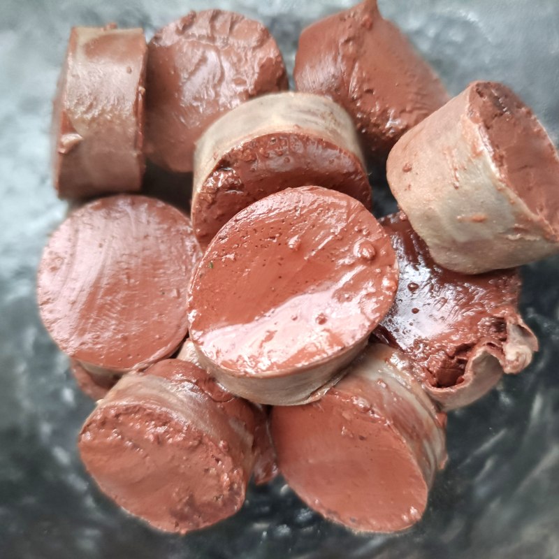 How to make chicken fat, garlic and yellow sausage mixed with blood sausage: 12